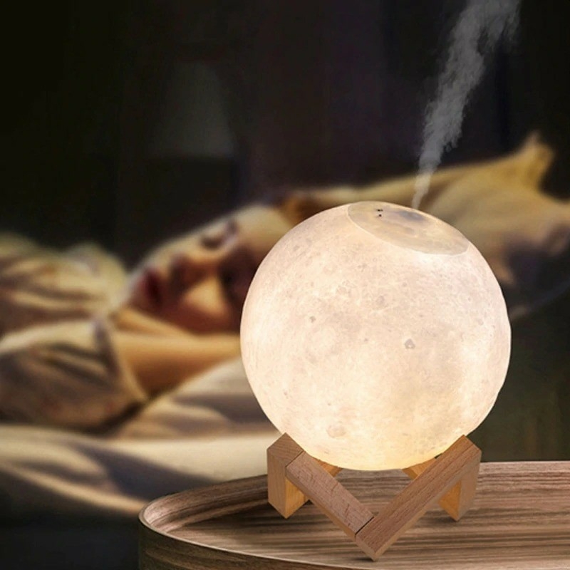 Akkumulátoros aroma diffúzor LED világítással, Moon - 880ml